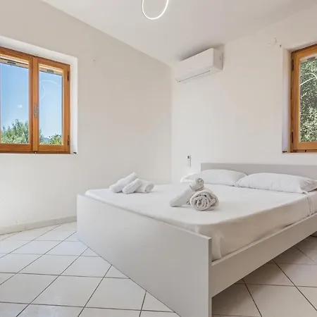 Villa Perla Marina Tertenìa