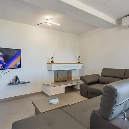 Perla Marina Tertenìa